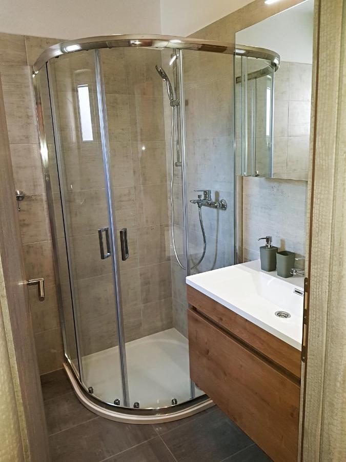 Apartments Antonio 2 Сень Екстер'єр фото